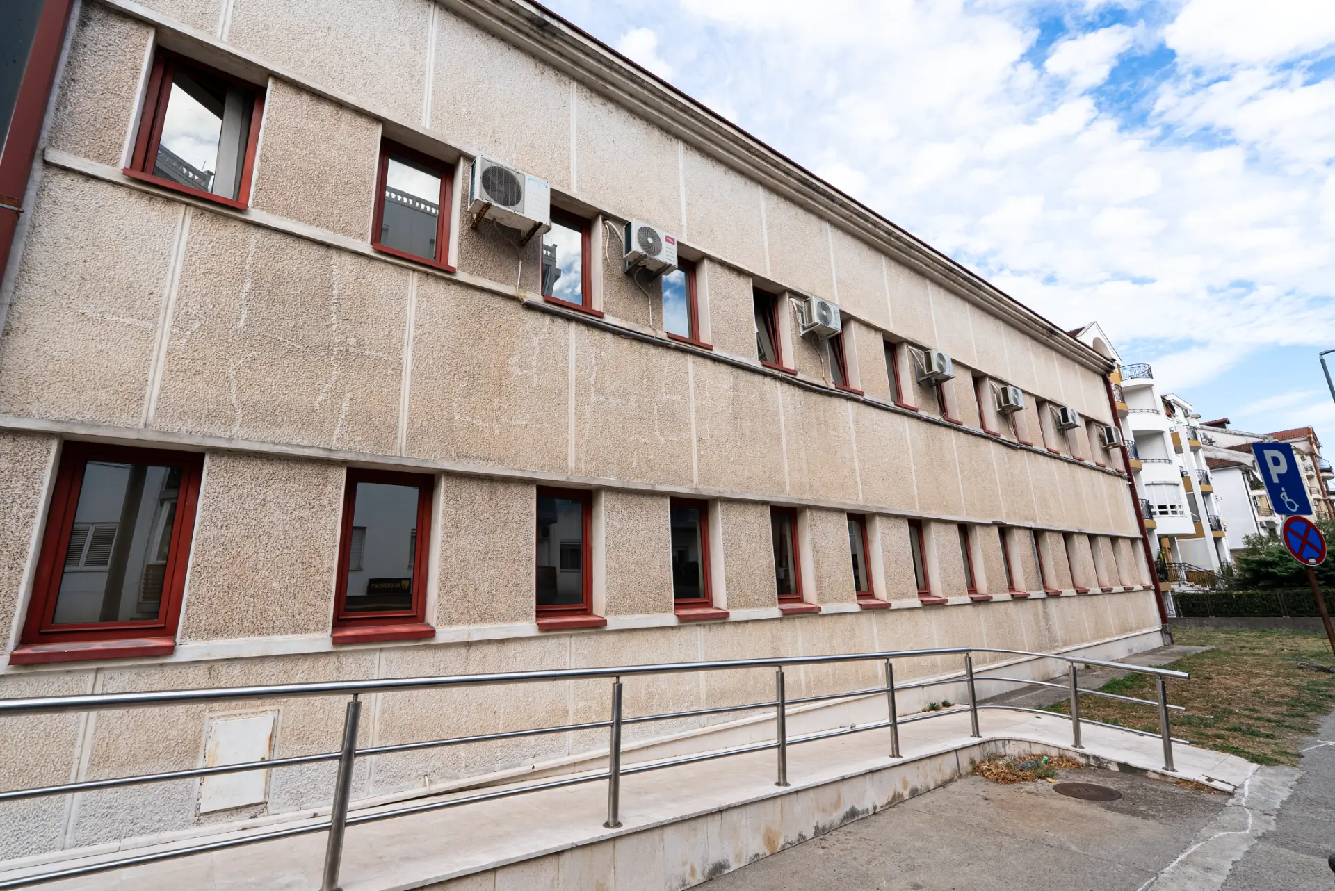 Pristupna rampa